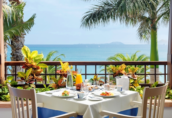 Princesa Yaiza Suite Hotel Resort 5 Luxury - Breakfast Restaurant Isla de Lobos.jpg